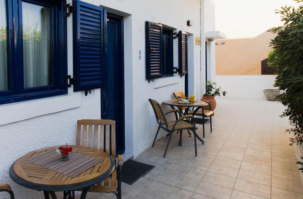 Yialos Studios-Apartments Макригиалос Экстерьер фото