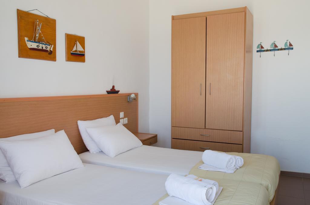 Yialos Studios-Apartments Макригиалос Экстерьер фото